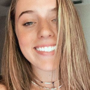 Meet your Posher, Mackenzie